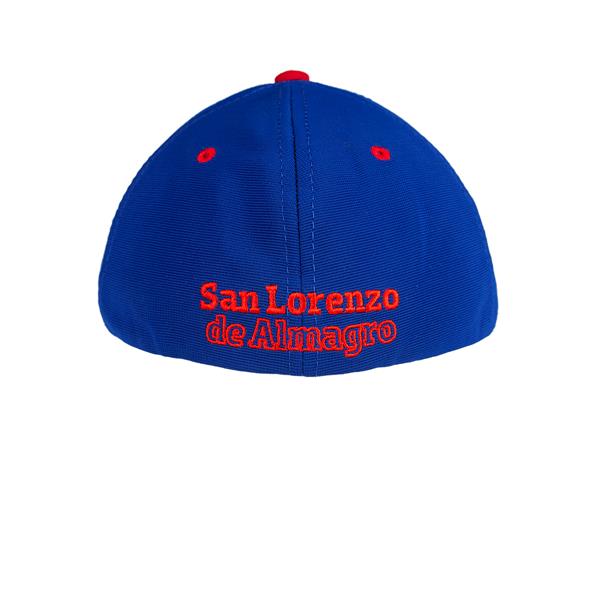 GORRA ELASTIZADA GOFRADA PRODUCTO OFICIAL CLUB ATLETICO SAN LORENZO DE ALMAGRO
