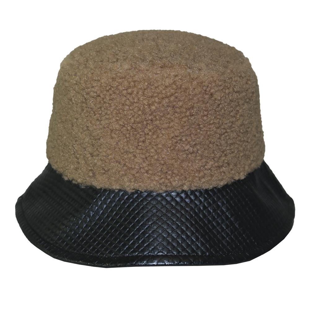 Chambergo corderito matelasse beige.